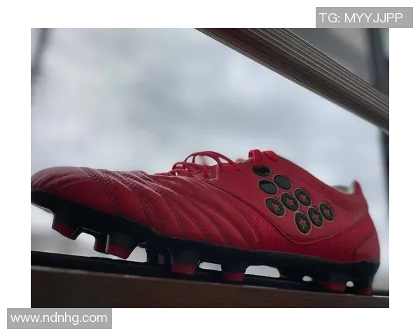 足球明星时尚鞋履大揭秘哪款鞋子最能展现他们的个性与魅力 足球明星时尚鞋履大揭秘哪款鞋子最能展现他们的个性与魅力