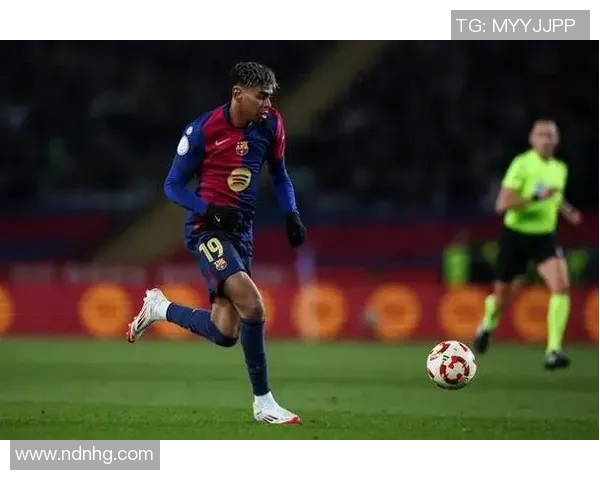 足球明星的奢华生活揭秘他们如何用财富和名声改变世界 足球明星的奢华生活揭秘他们如何用财富和名声改变世界